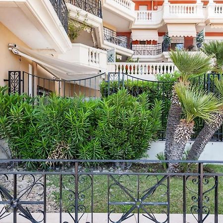 Superbe Studio Avec Terrasse En Front De Mer Ментона Экстерьер фото